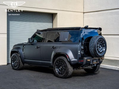 2025 Land Rover Defender URBAN OCTA Edition One