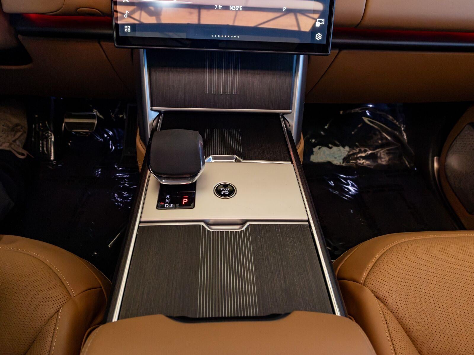 2025 Land Rover Range Rover Autobiography