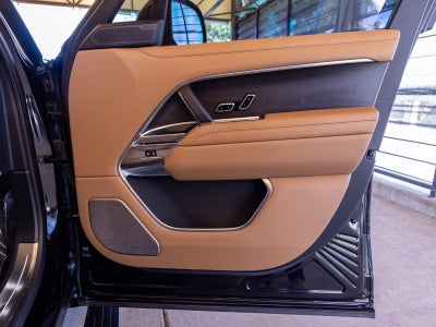 2025 Land Rover Range Rover Autobiography