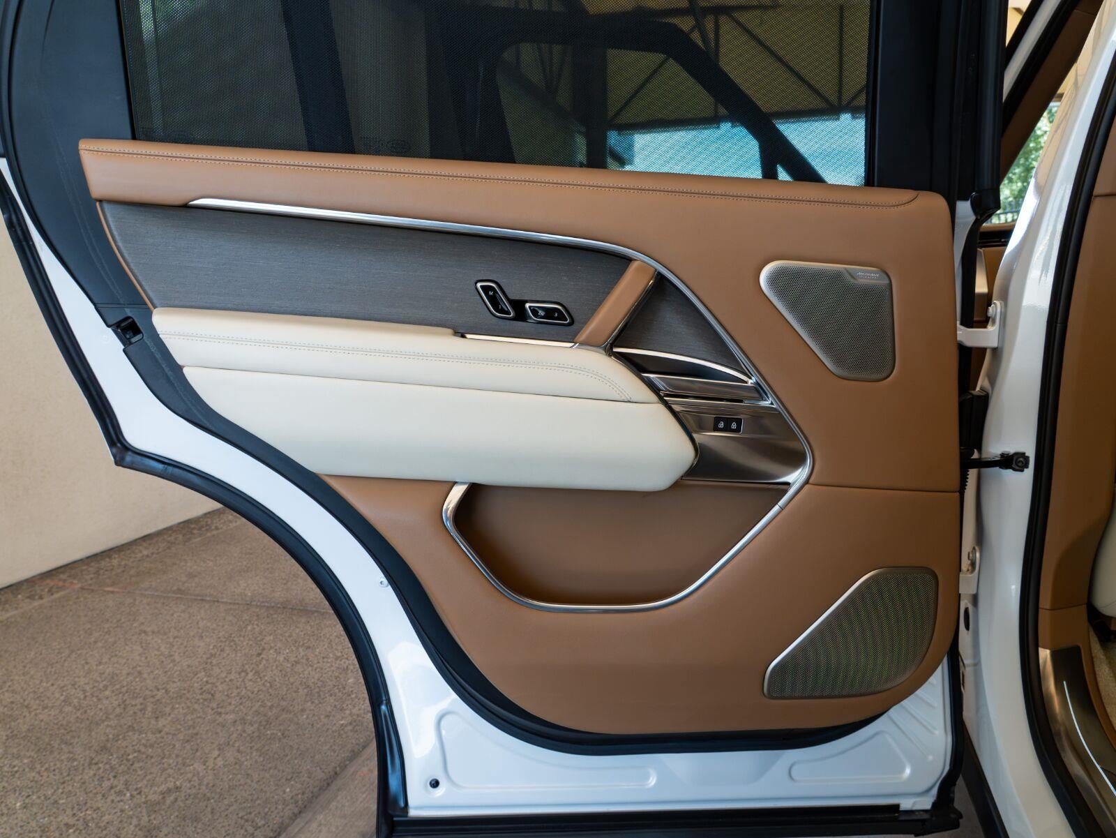 2022 Land Rover Range Rover SV LWB