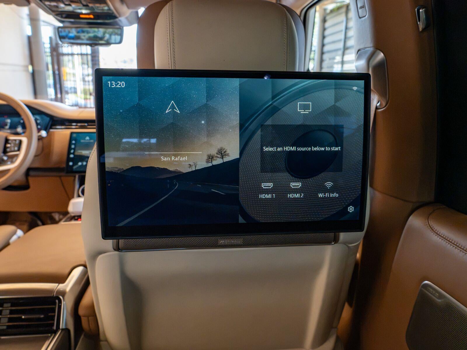 2022 Land Rover Range Rover SV LWB