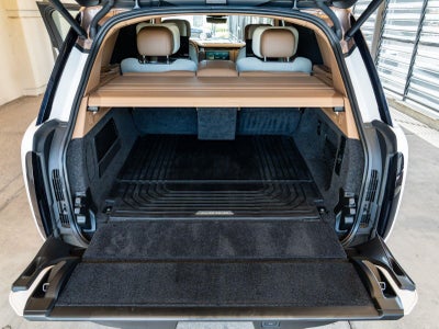 2022 Land Rover Range Rover SV LWB