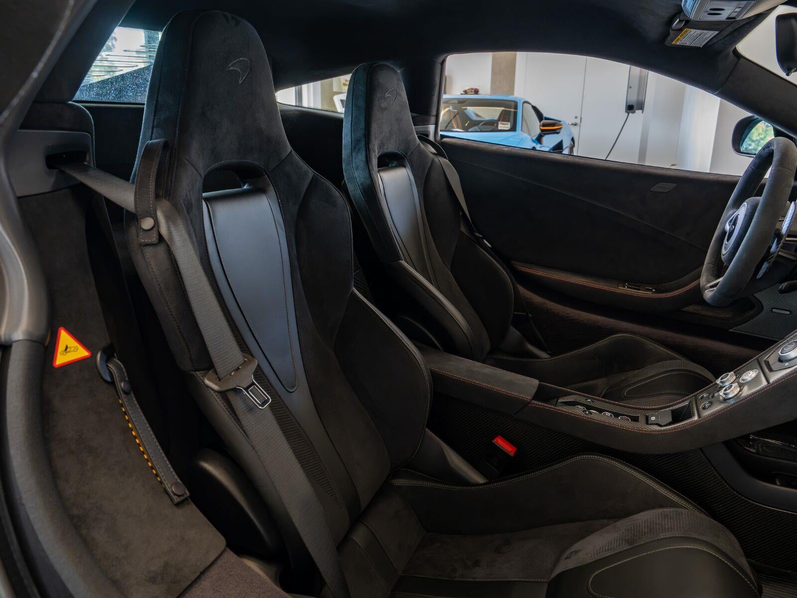 2016 McLaren 675Lt 2dr Cpe
