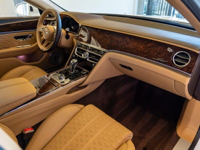 2025 Bentley Flying Spur Speed