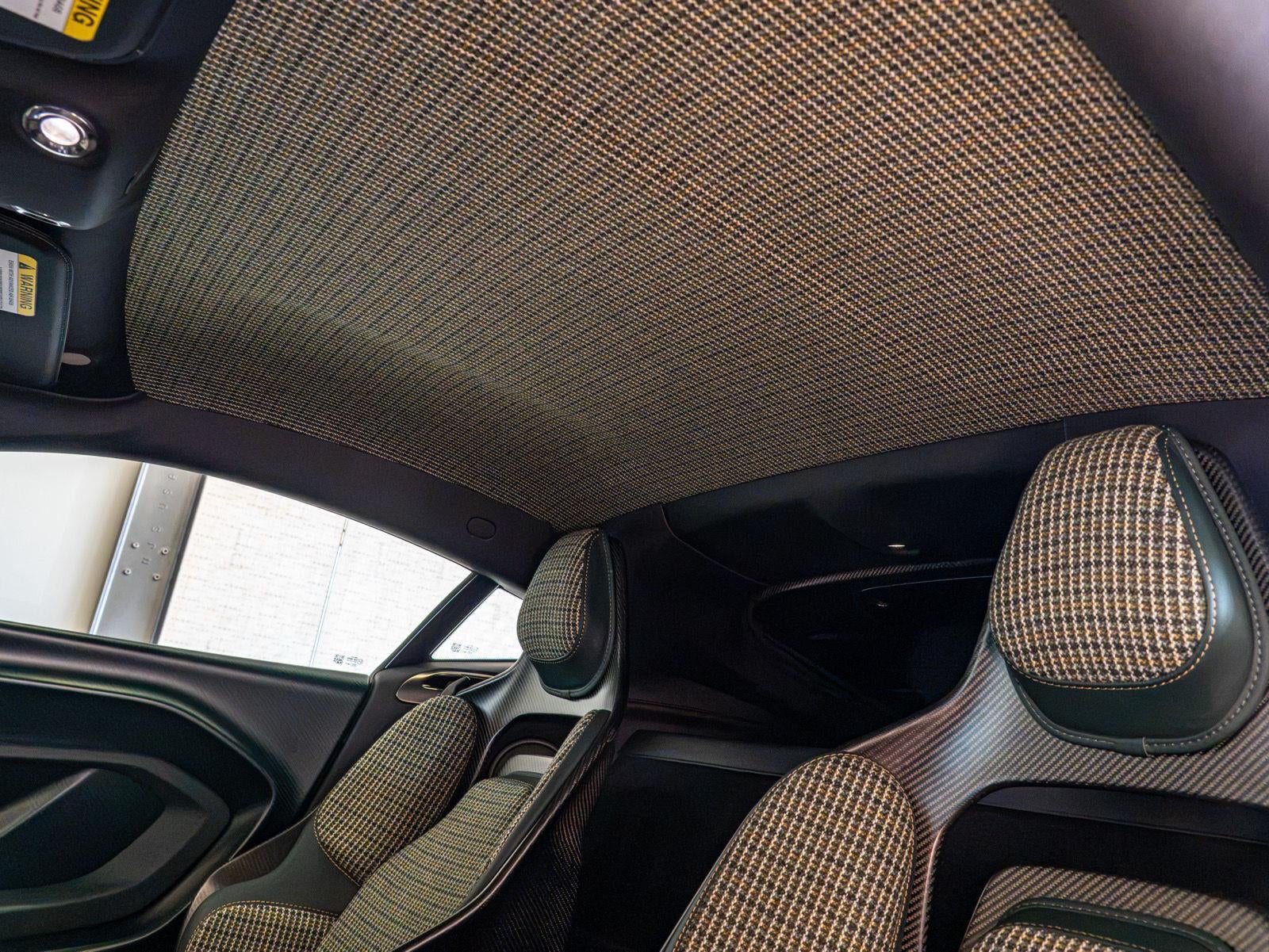 2024 Aston Martin Valour Base