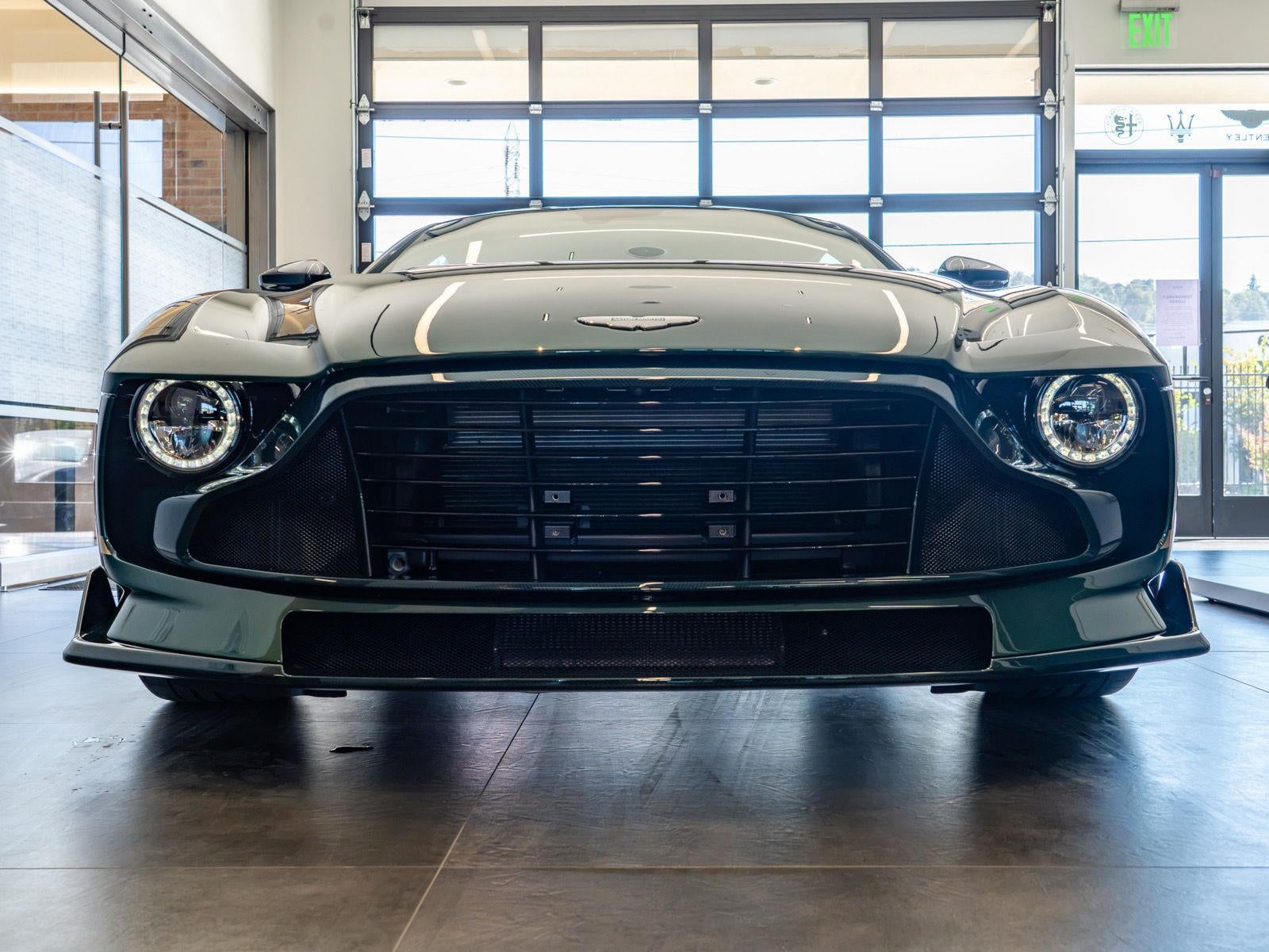 2024 Aston Martin Valour Base