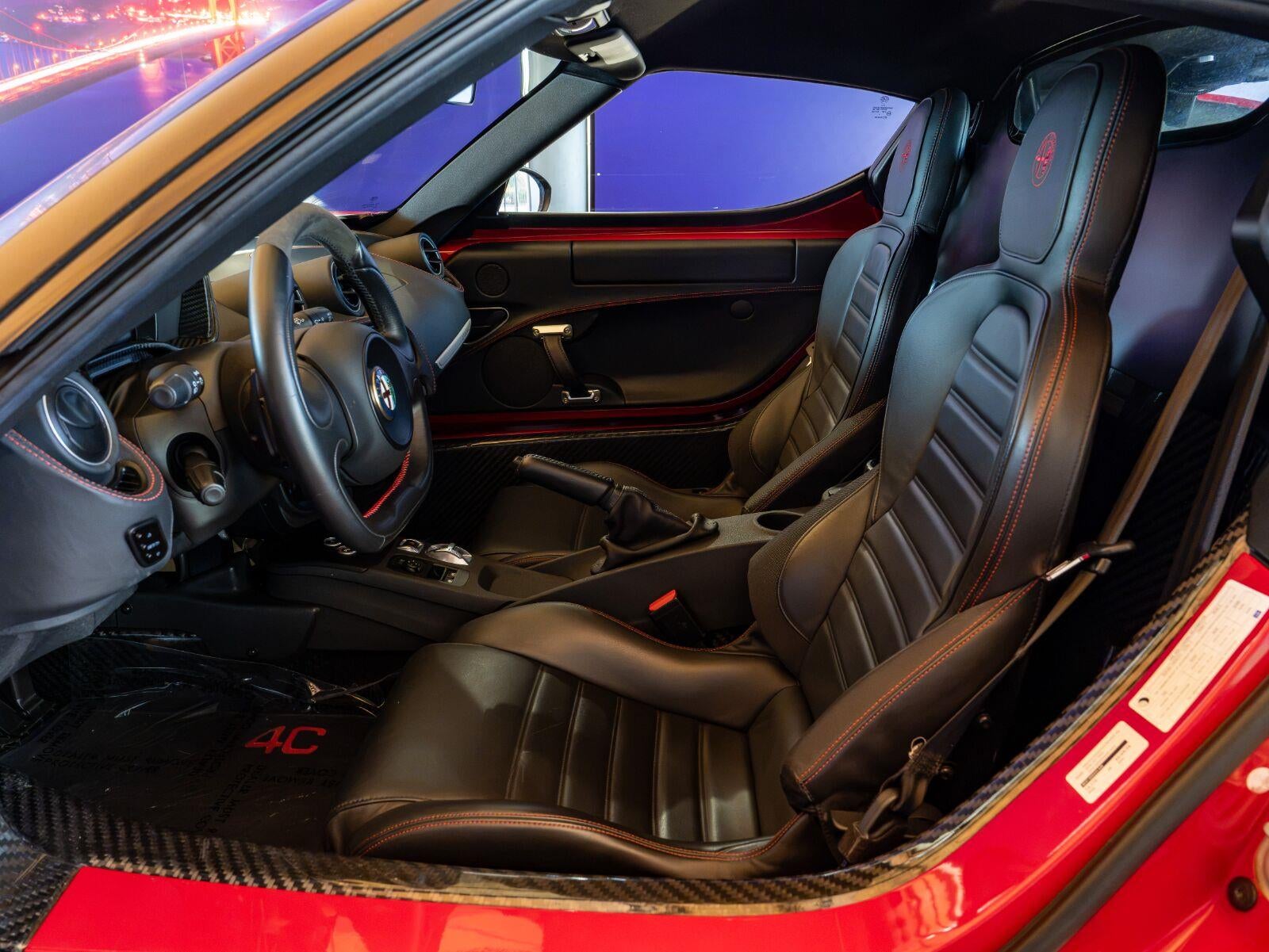 2015 Alfa Romeo 4C 2dr Cpe
