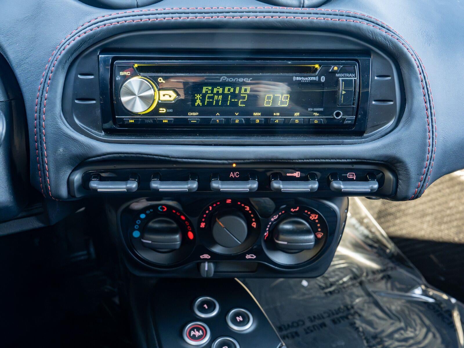 2015 Alfa Romeo 4C 2dr Cpe