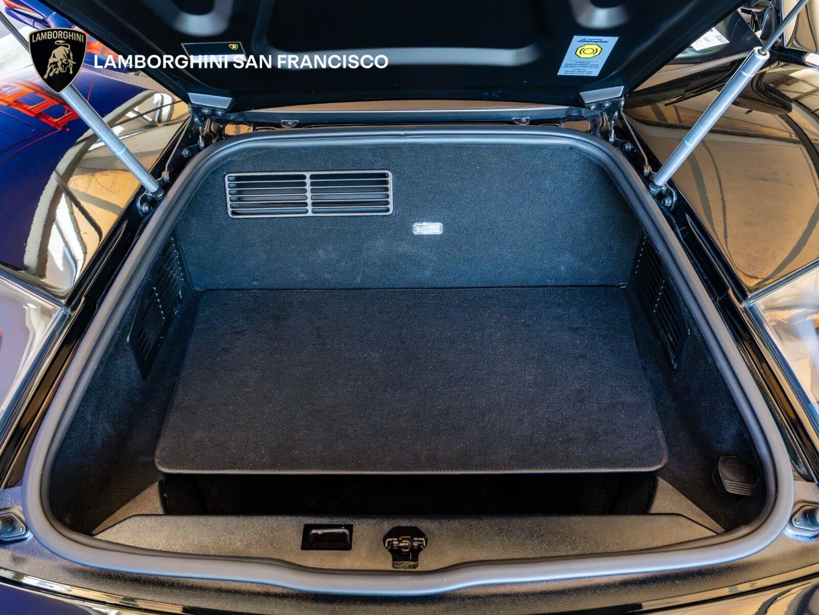 2007 Lamborghini Murcielago 2dr Roadster LP640