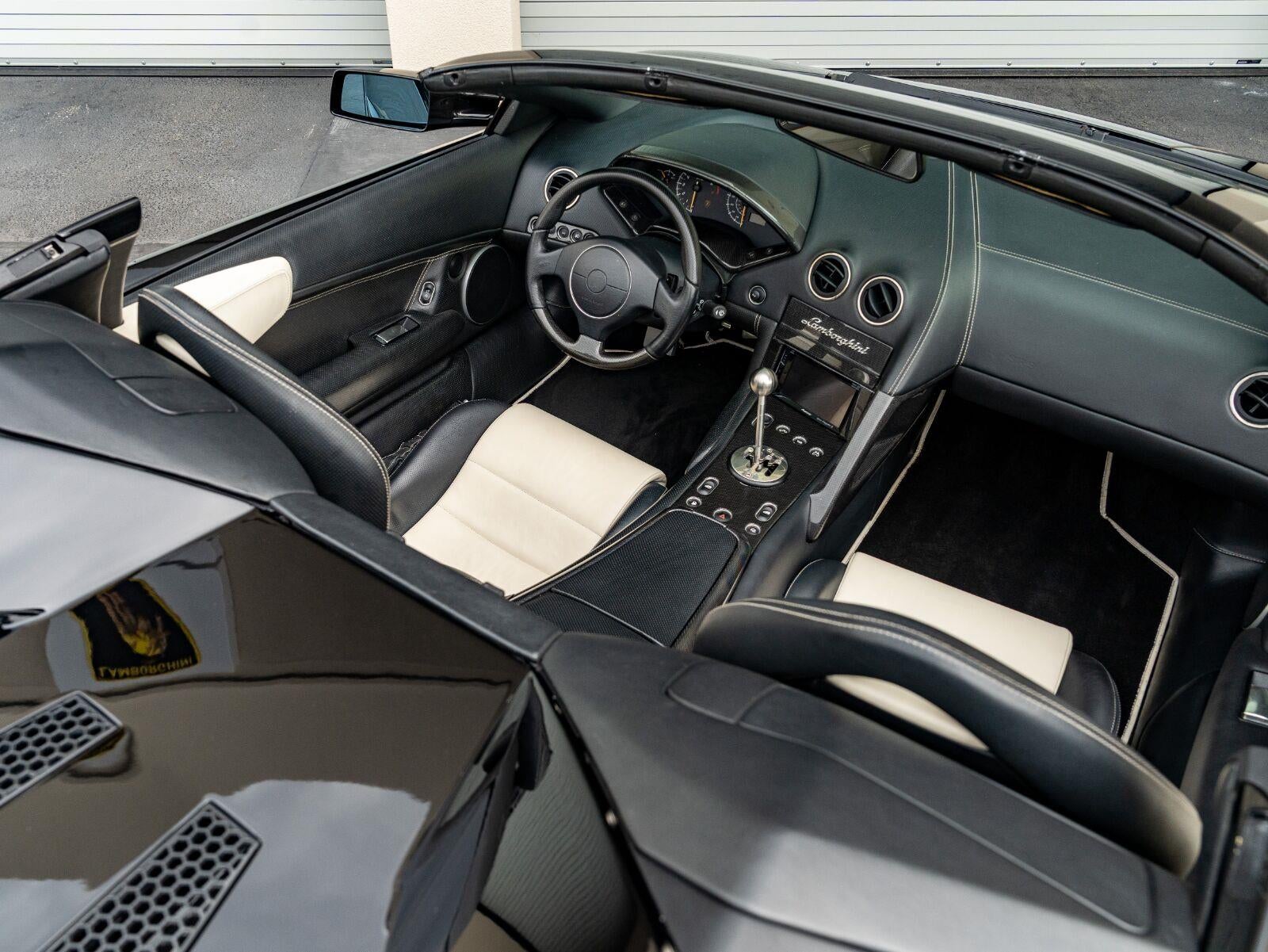 2008 Lamborghini Murcielago 2dr Roadster LP640