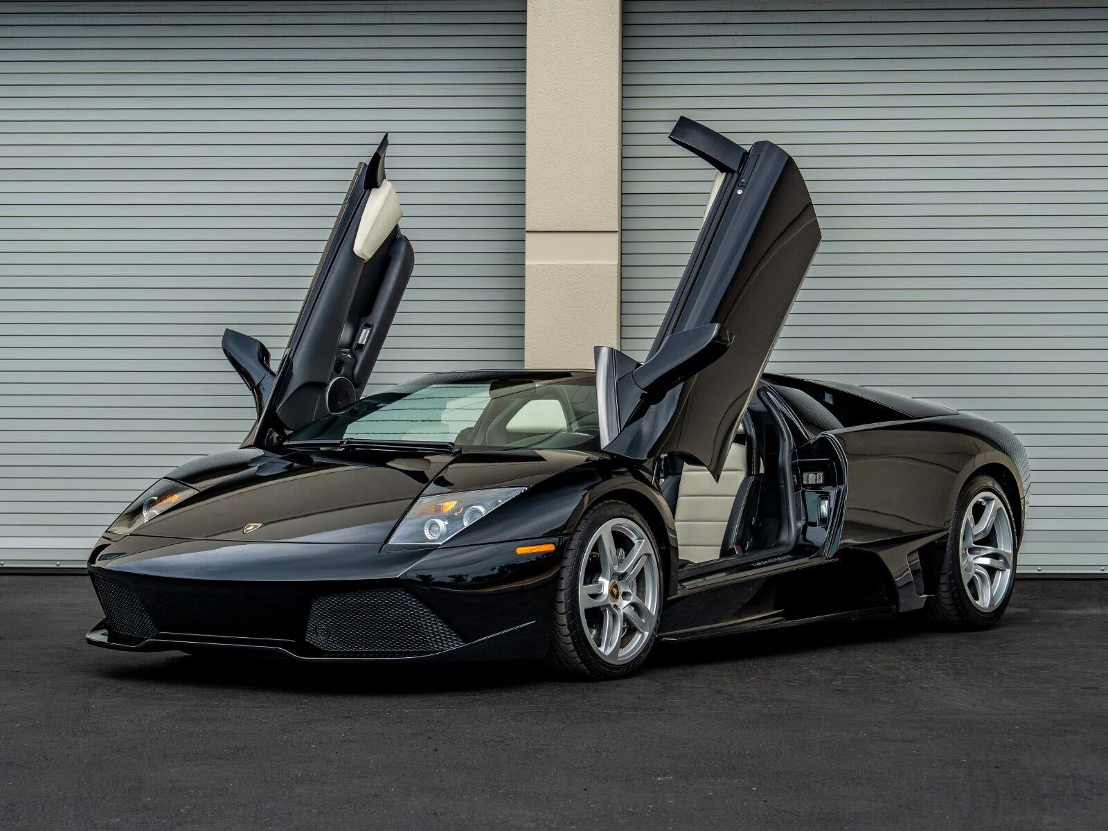 2008 Lamborghini Murcielago 2dr Roadster LP640