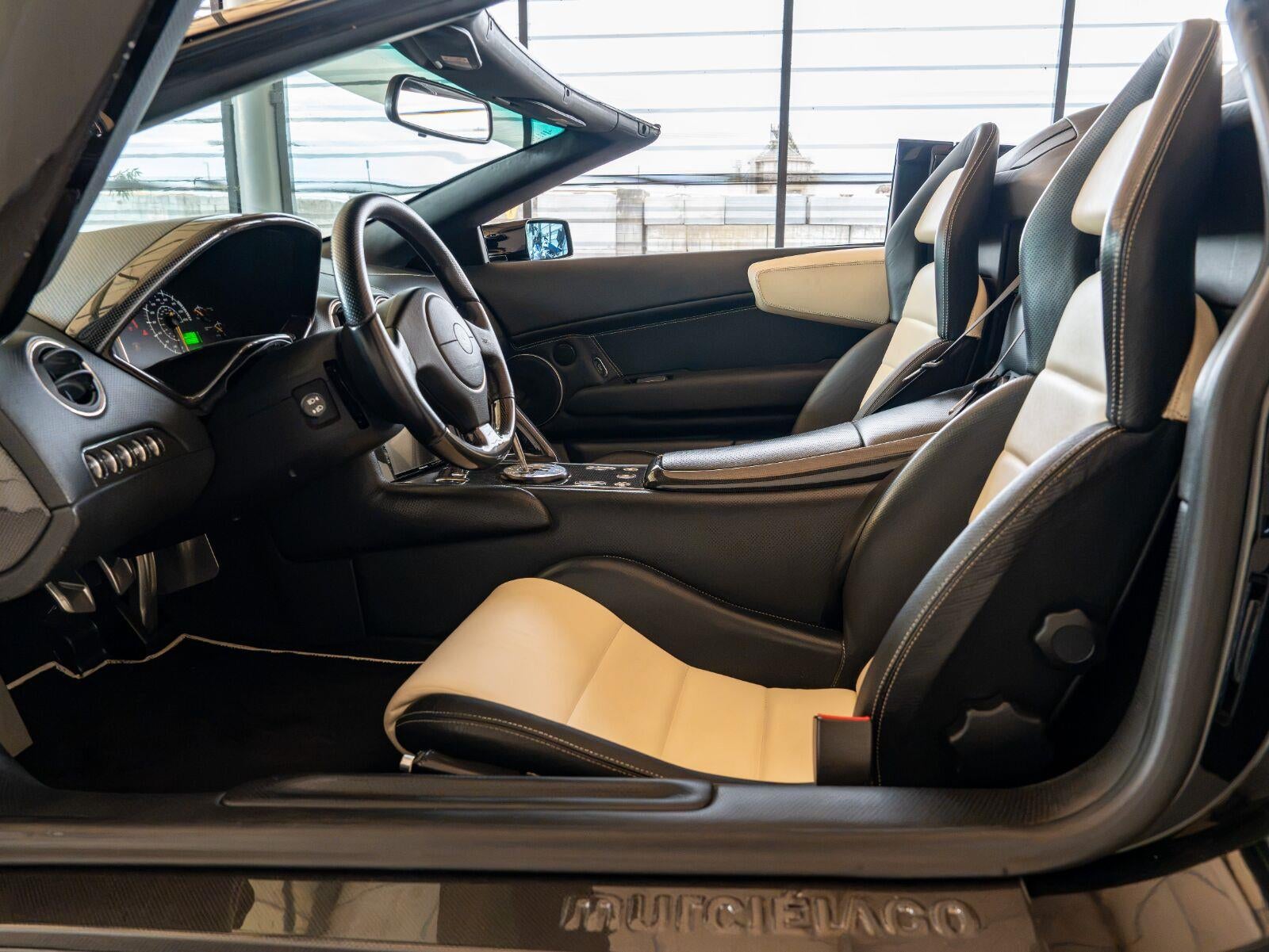 2008 Lamborghini Murcielago 2dr Roadster LP640