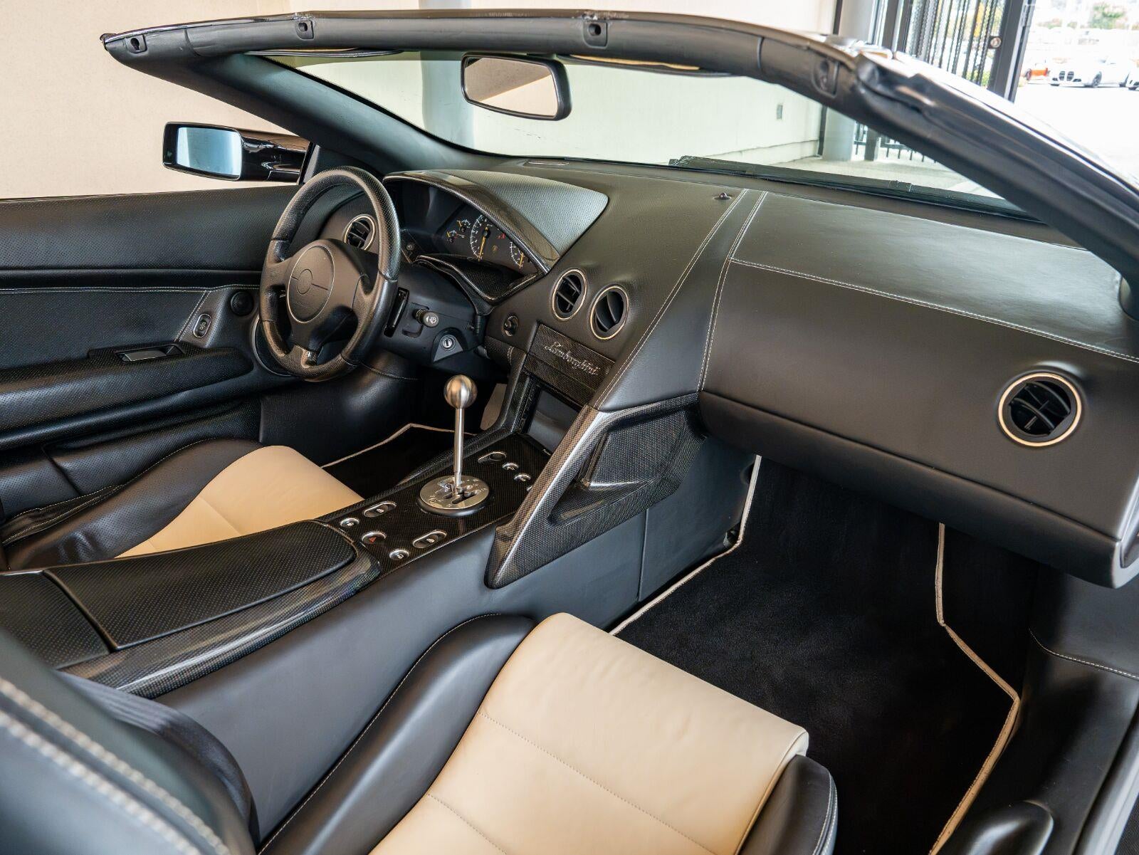 2008 Lamborghini Murcielago 2dr Roadster LP640