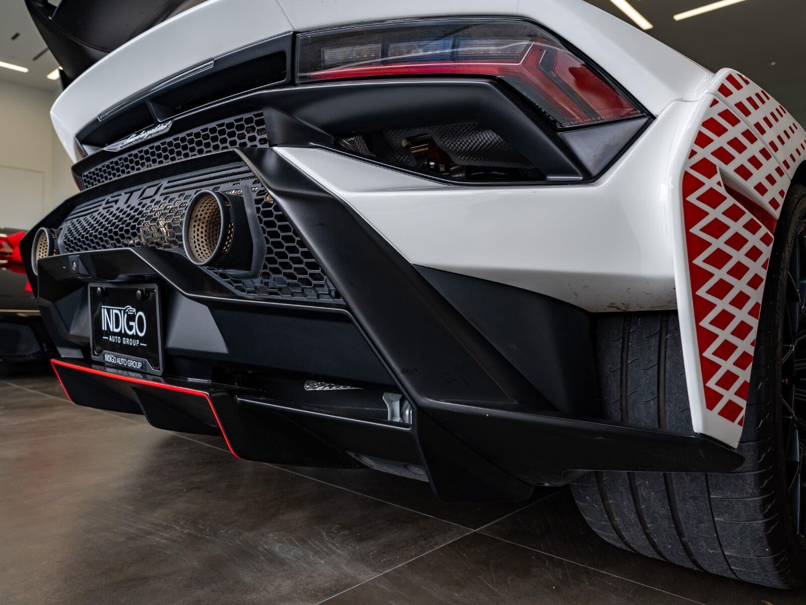 2022 Lamborghini Huracan Sto Coupe