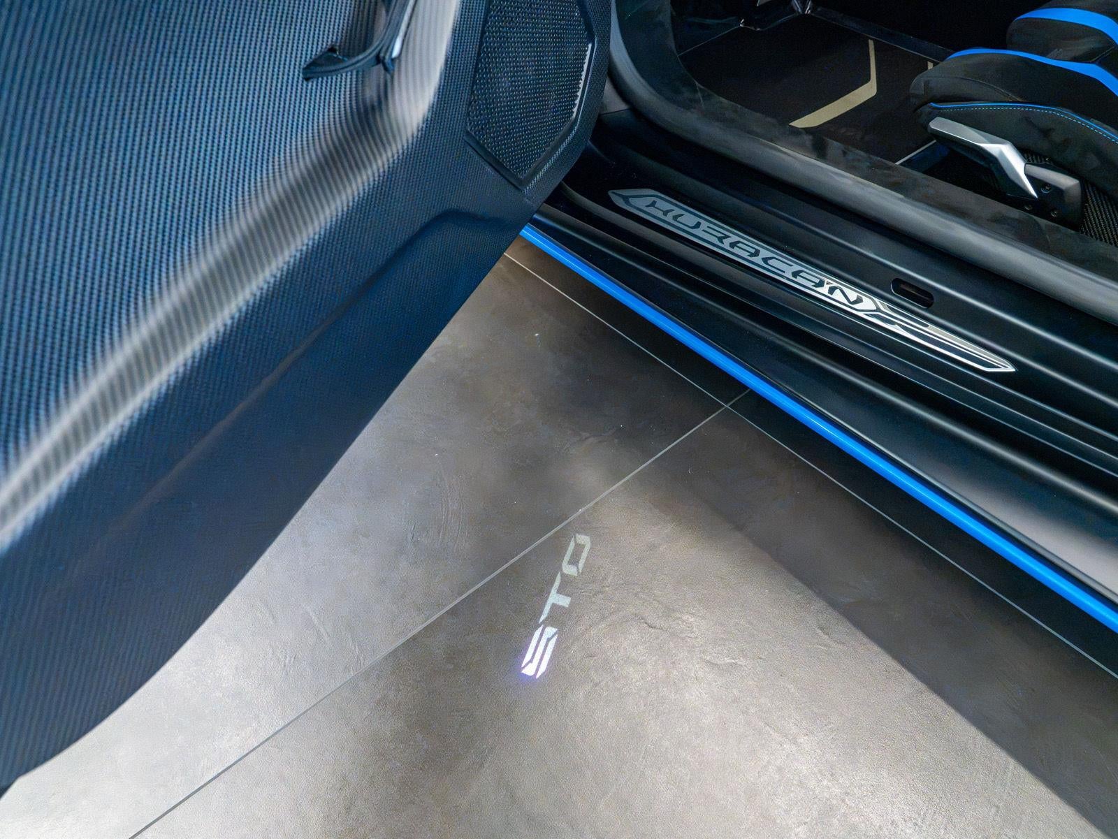 2024 Lamborghini Huracan STO Coupe
