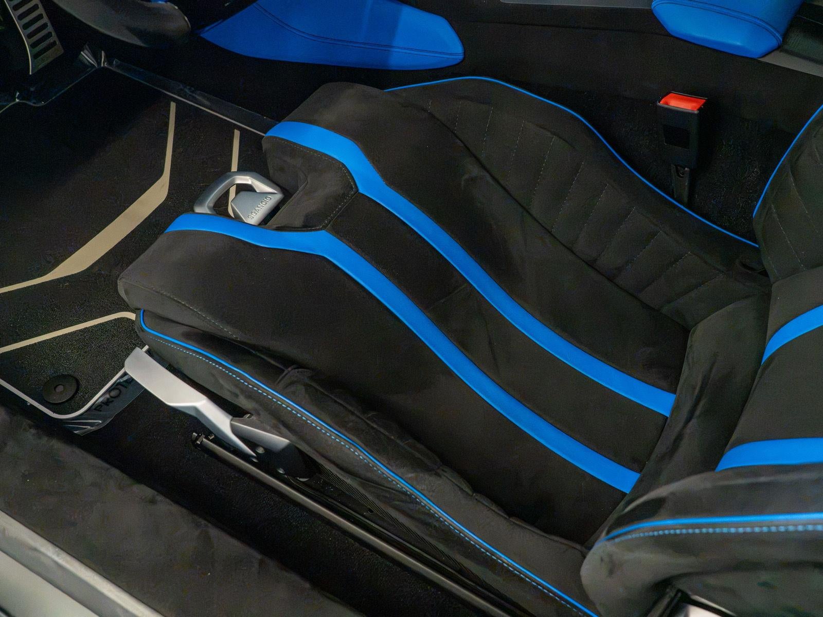 2024 Lamborghini Huracan STO Coupe