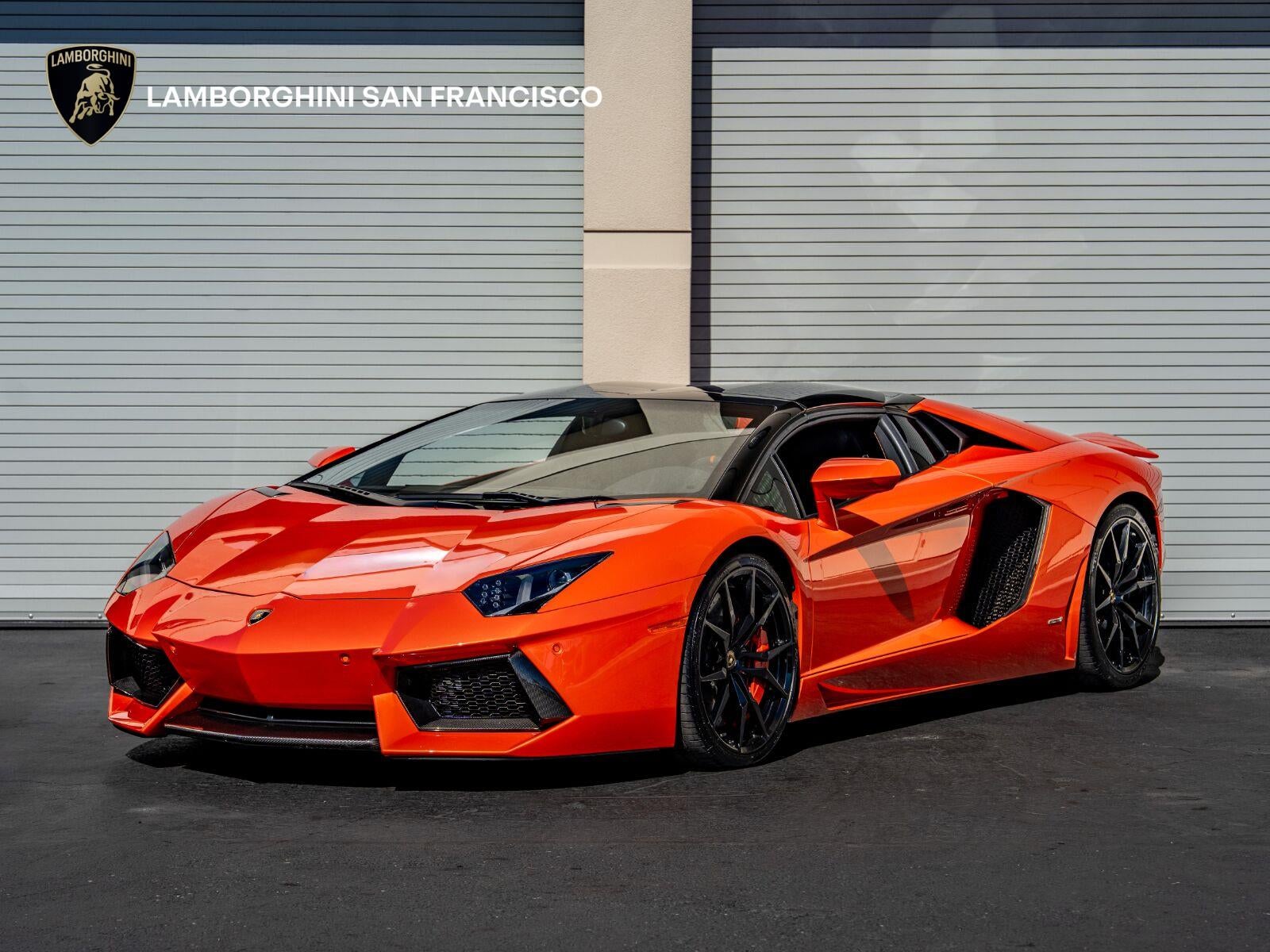 2016 Lamborghini Aventador LP 700-4 Roadster