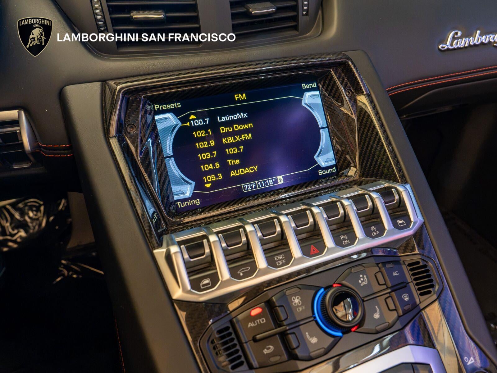 2016 Lamborghini Aventador LP 700-4 Roadster