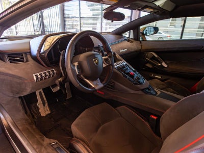2016 Lamborghini Aventador LP 700-4 Pirelli Edition