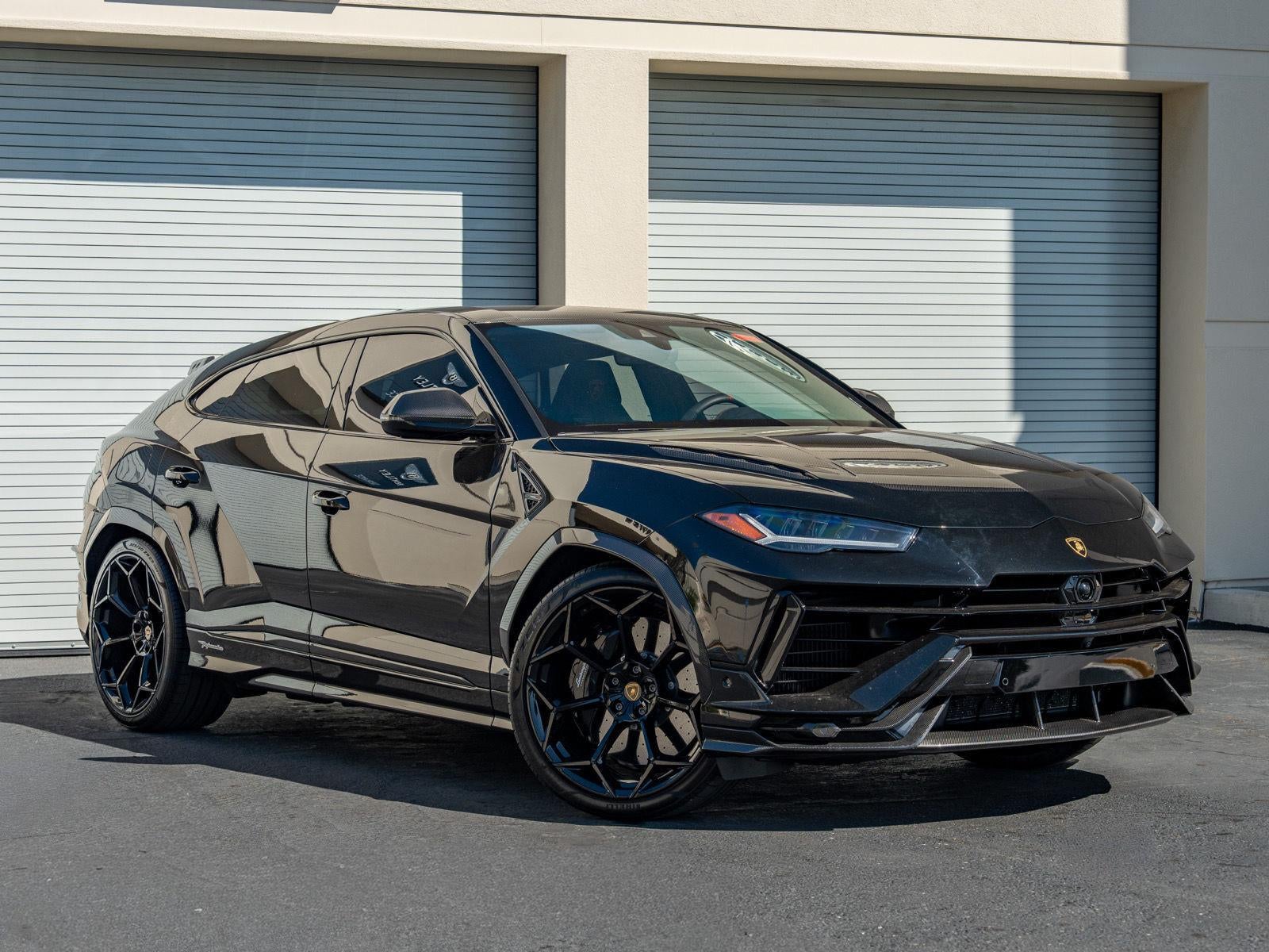 2024 Lamborghini Urus Performante