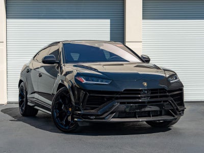 2024 Lamborghini Urus Performante