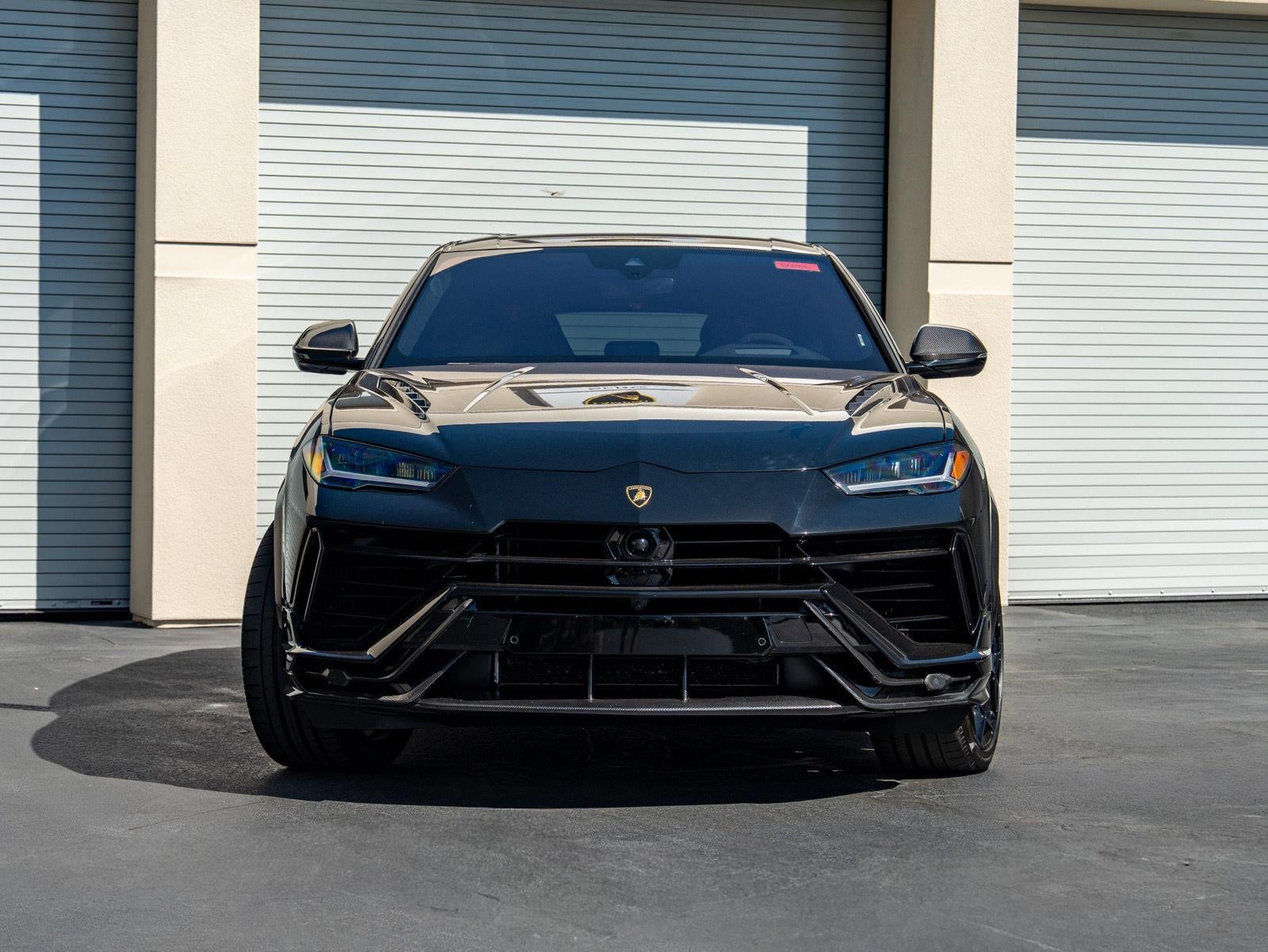 2024 Lamborghini Urus Performante