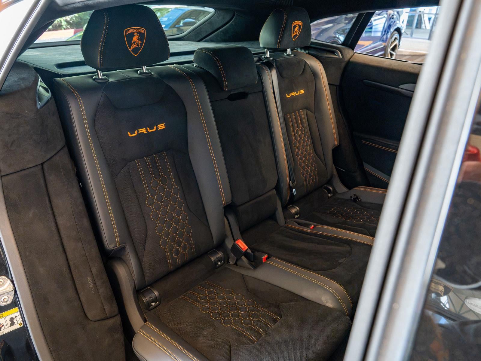 2024 Lamborghini Urus Performante