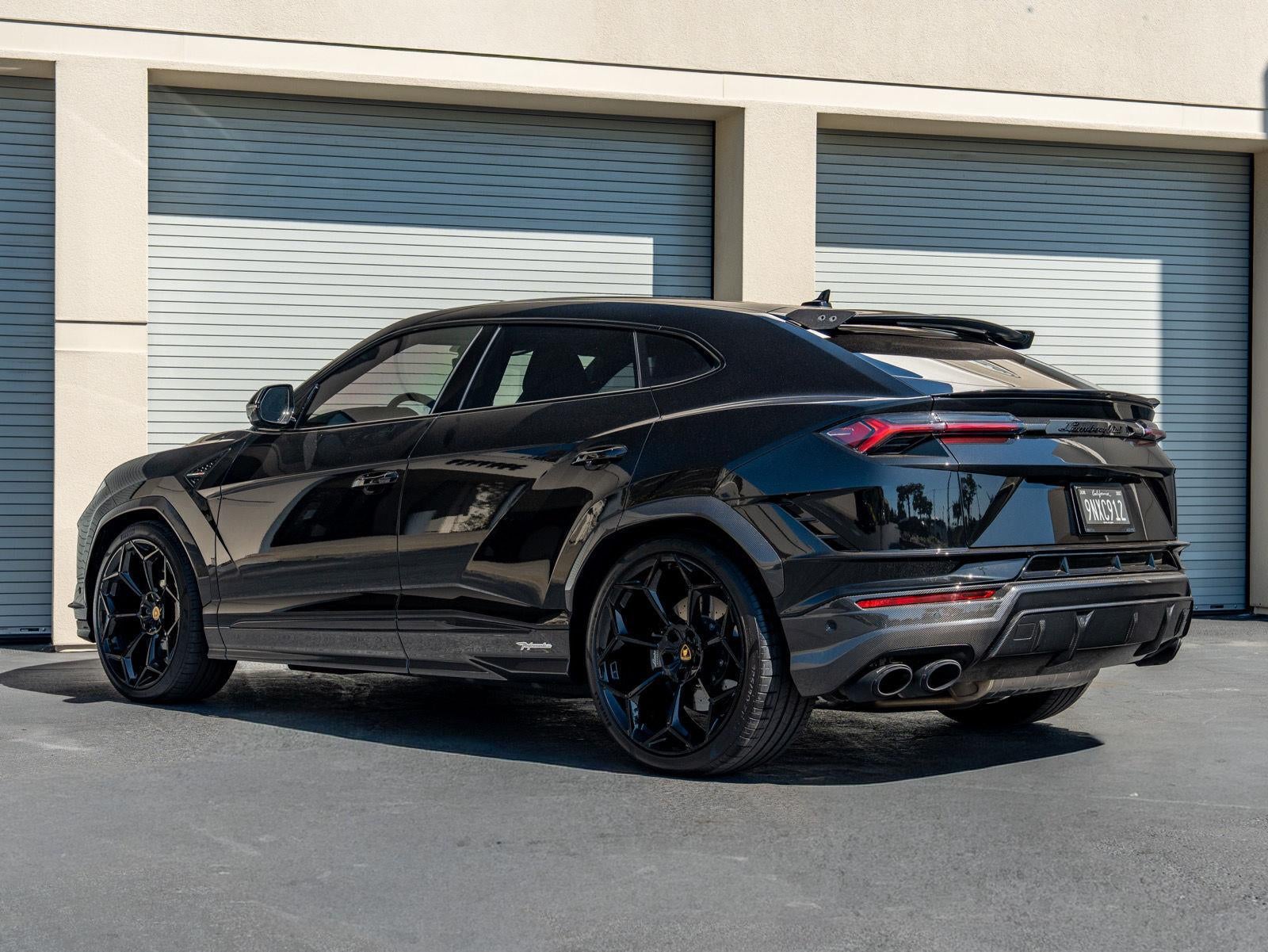 2024 Lamborghini Urus Performante