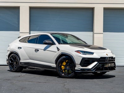 2024 Lamborghini Urus Performante