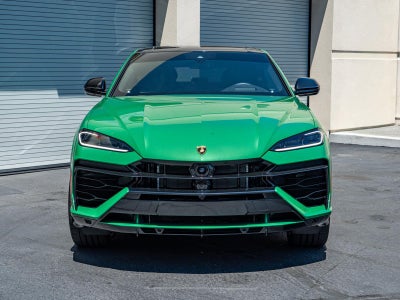 2025 Lamborghini Urus SE